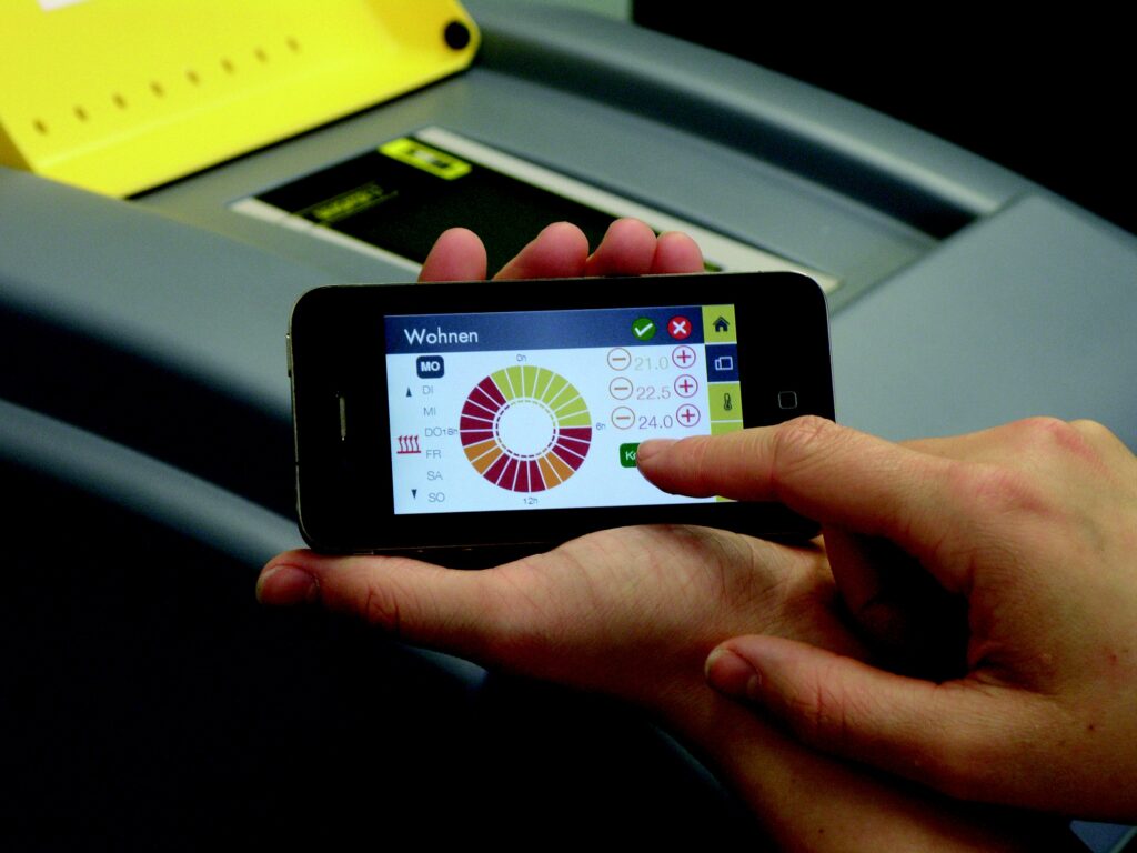 Värmepump regleras via mobil